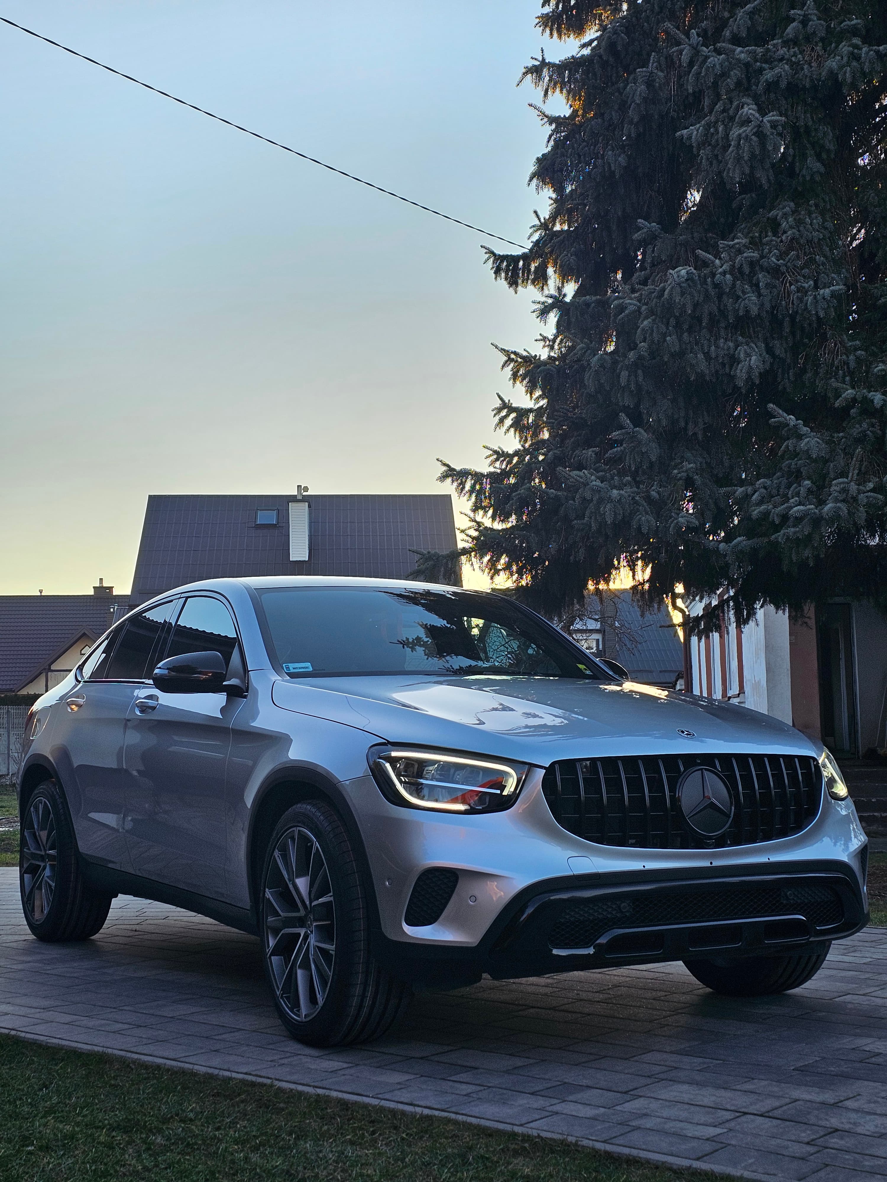 Mercedes GLC - dechroming, dach czarny połysk, lampy PPF 70%