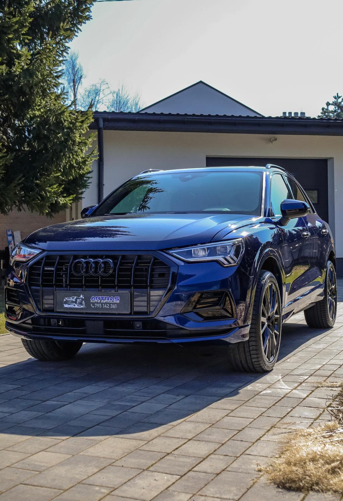 Audi Q3 - przyciemnianie szyb, detailing