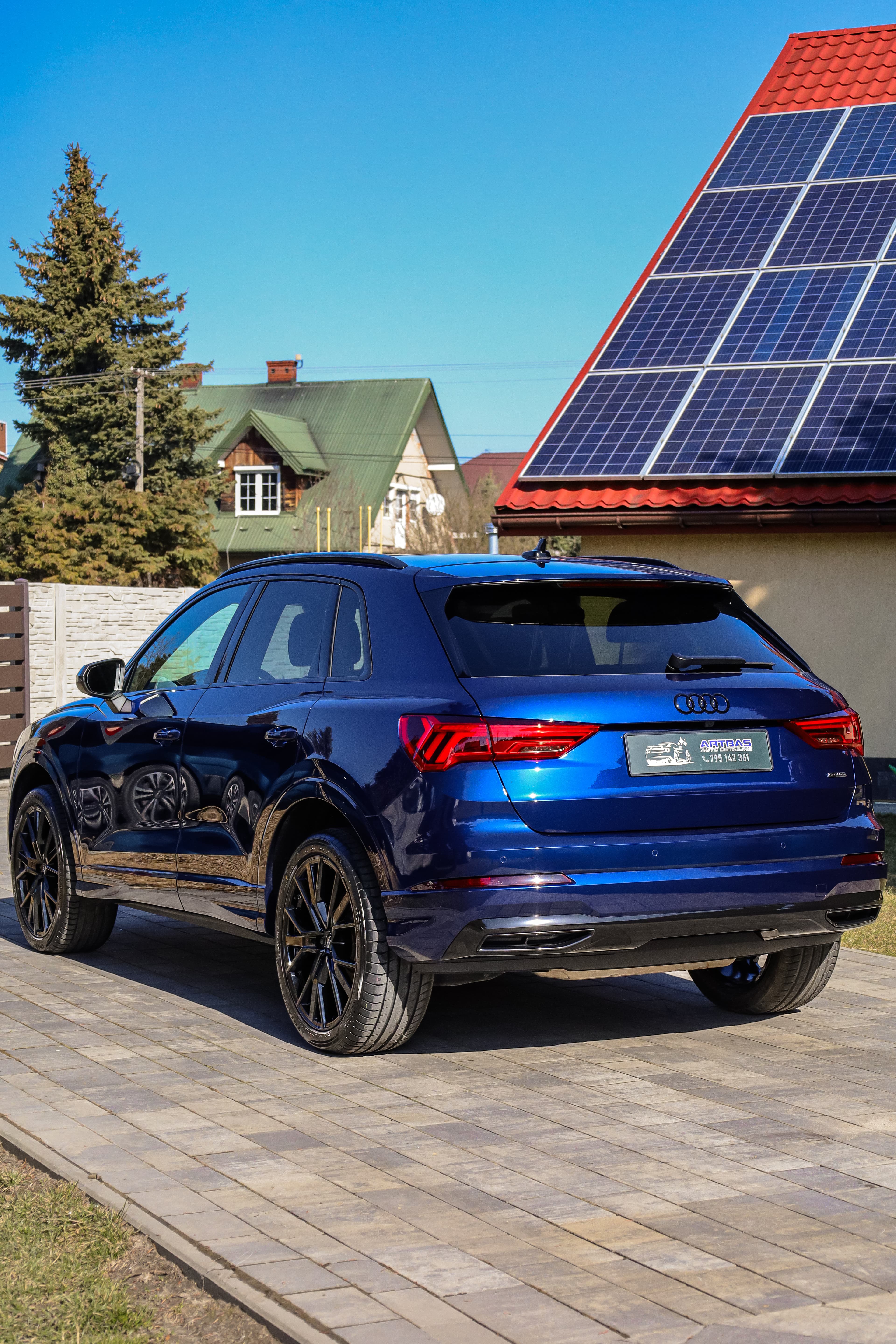 Audi Q3 - przyciemnianie szyb, detailing